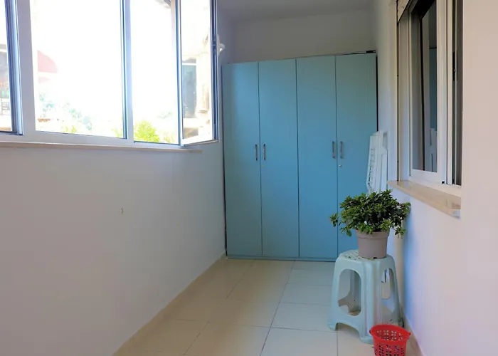 Casa Miel En El Botanico * Тирана