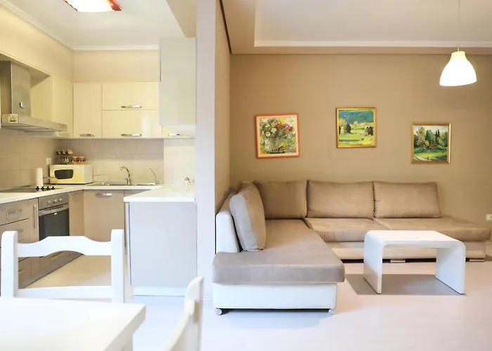 Апартаменты Casa Miel En El Botanico Тирана