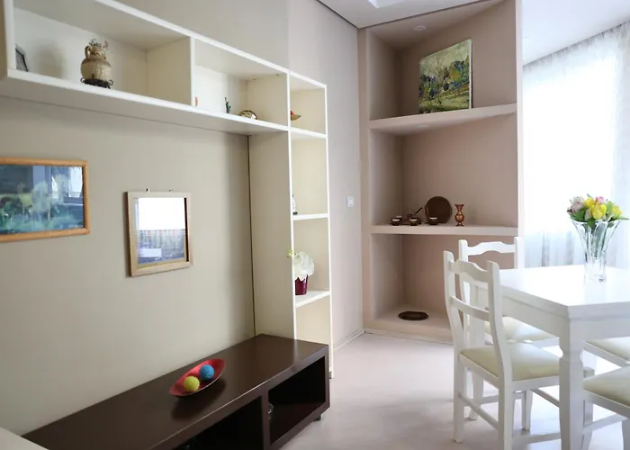 Apartment Casa Miel En El Botanico Tirana