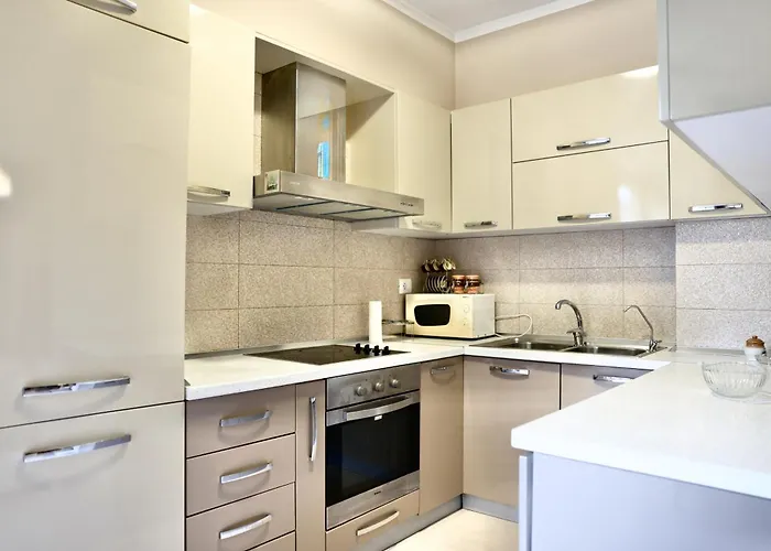 Casa Miel En El Botanico Tirana